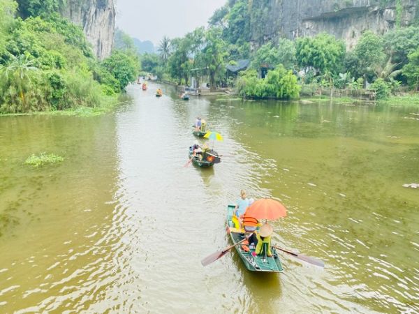 Ninh Binh Vietnam Travel Guide